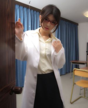 女仆乖乖掀裙子打屁股视频_全集在线观看