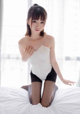 丝袜制服一区_BD英语完整视频观看