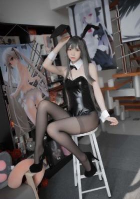 下体长了一个硬疙瘩是怎么回事_1080P高清在线