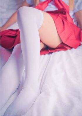 日本激烈吮乳吸乳视频_蓝光在线播放观看